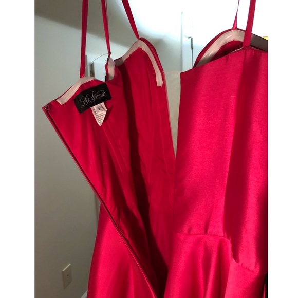 La Femme Prom Dress - Picture 5 of 7